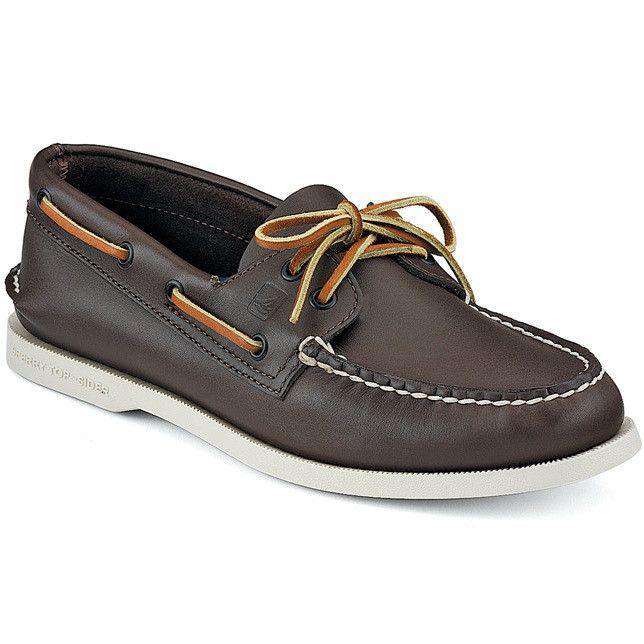 Perfect Pairings for Top Sider Boat Shoes