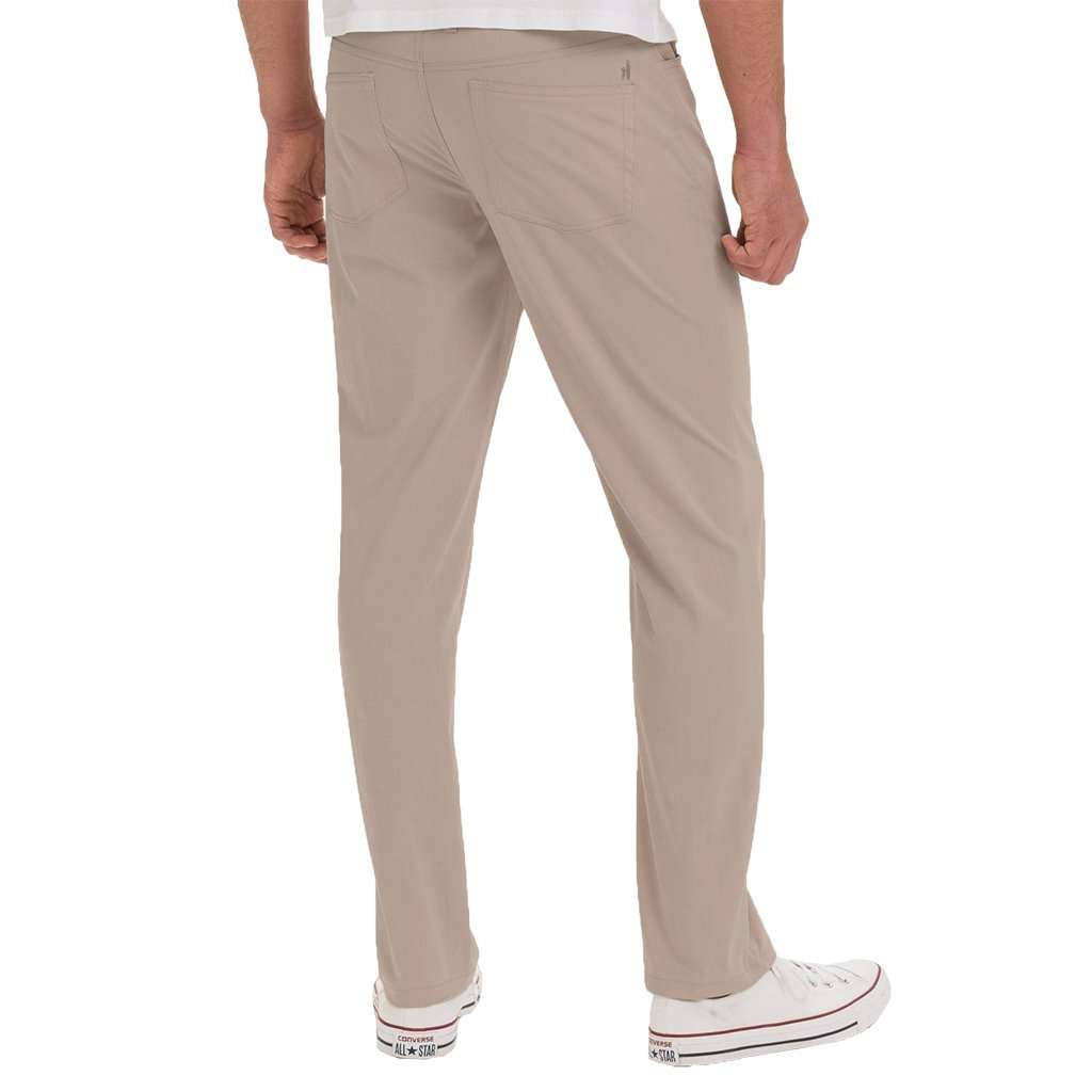 Johnnie-O Marin Prep-Formance Pant in Light Khaki – Country Club Prep