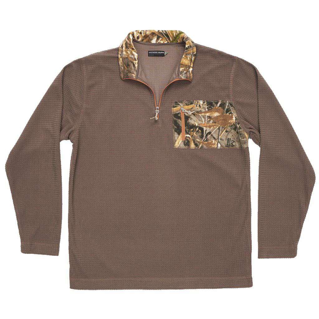 Southern Marsh FieldTec Dune Pullover in Stone Brown with Camo Pocket –  Country Club Prep