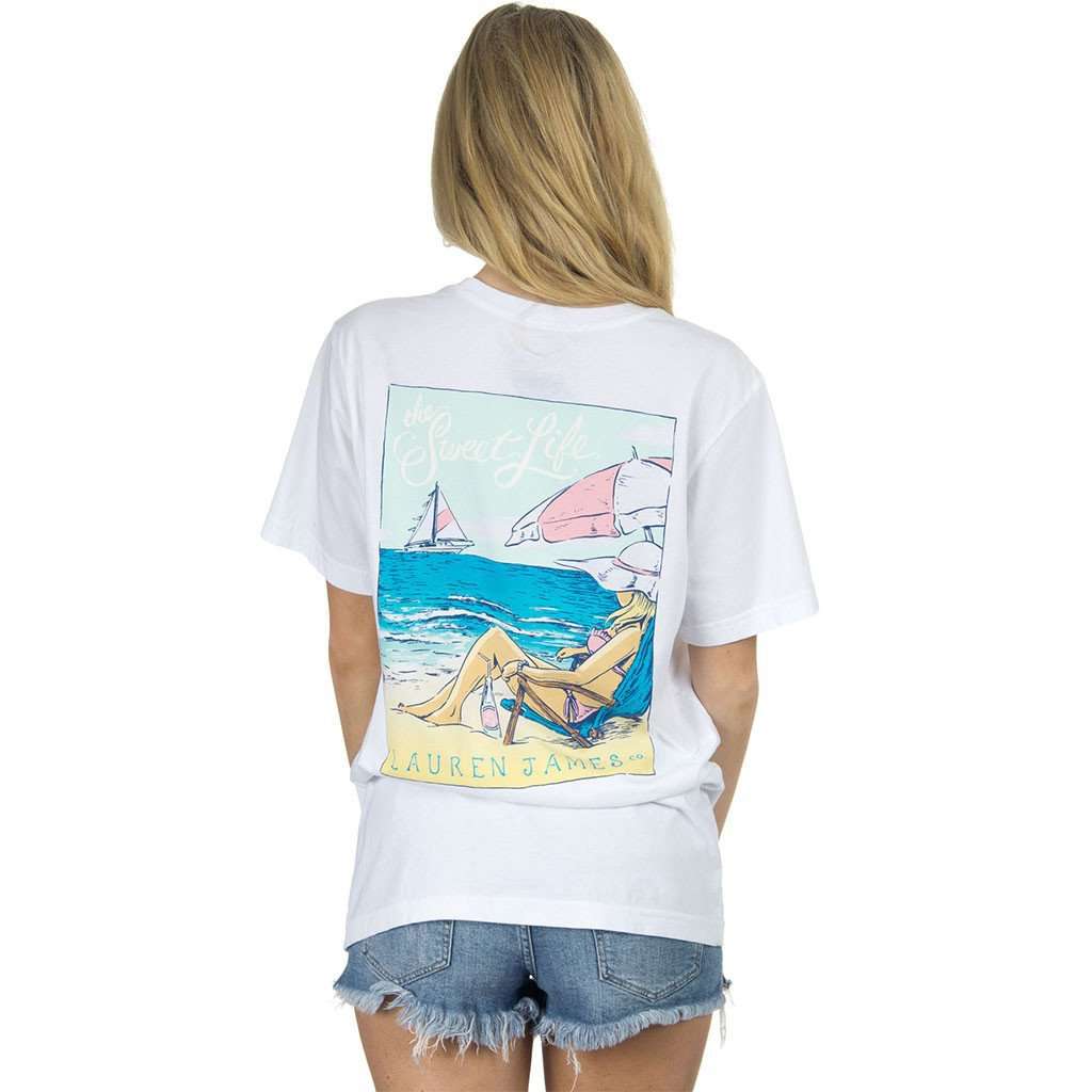 Lauren James The Sweet Life - At the Beach Tee in White – Country Club Prep